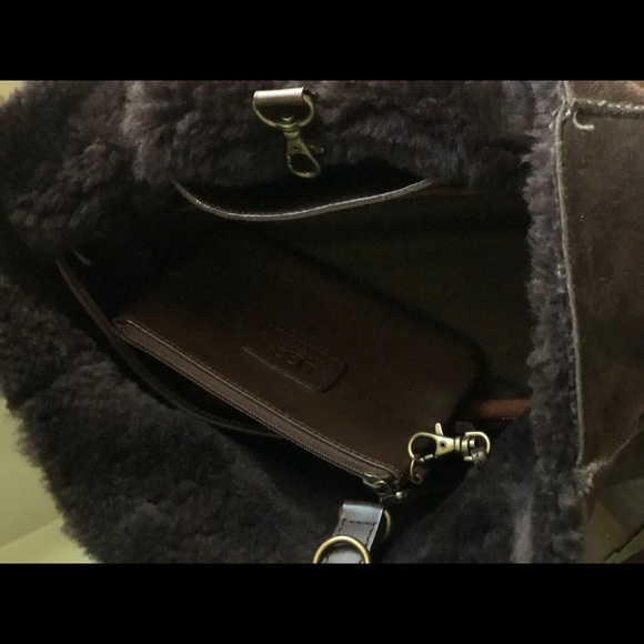 Ugg Purse - Picture 1 of 4